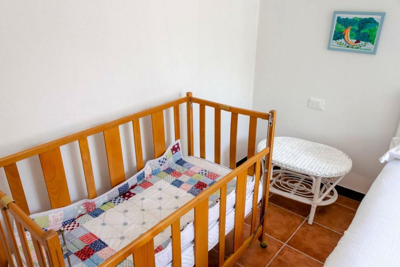 Joivy Family Flat With Little Patio, Cinque Terre Apartment Вернаца Екстериор снимка