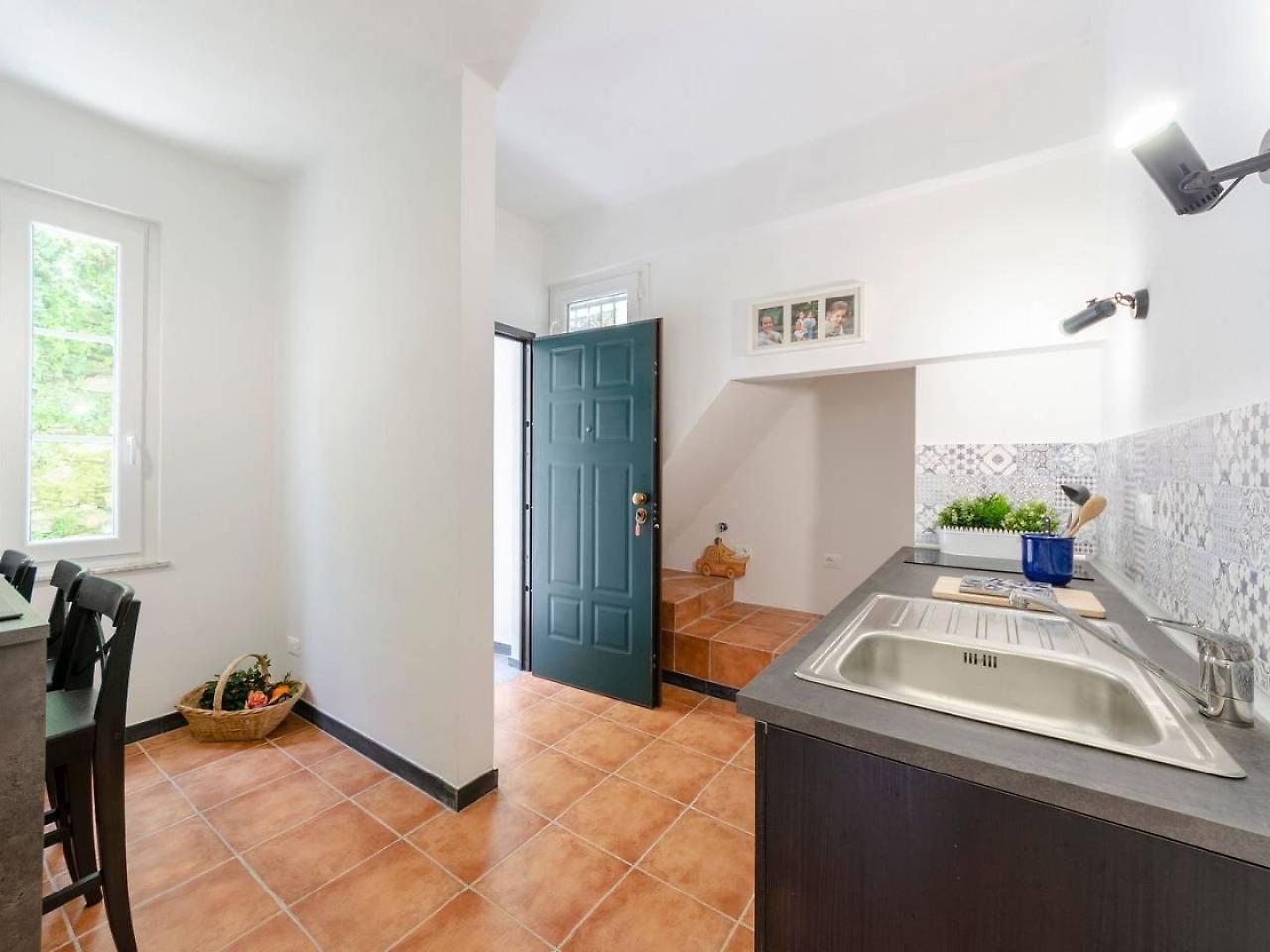 Joivy Family Flat With Little Patio, Cinque Terre Apartment Вернаца Екстериор снимка
