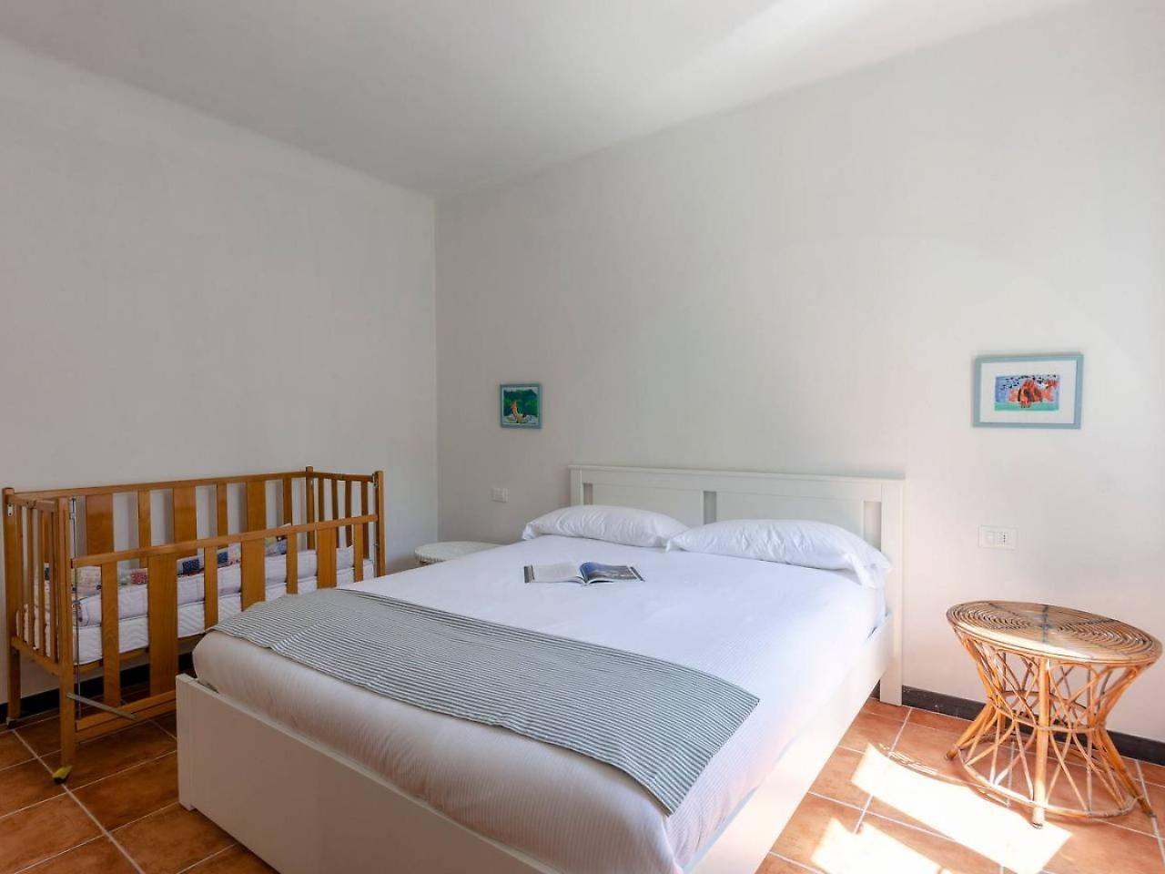 Joivy Family Flat With Little Patio, Cinque Terre Apartment Вернаца Екстериор снимка